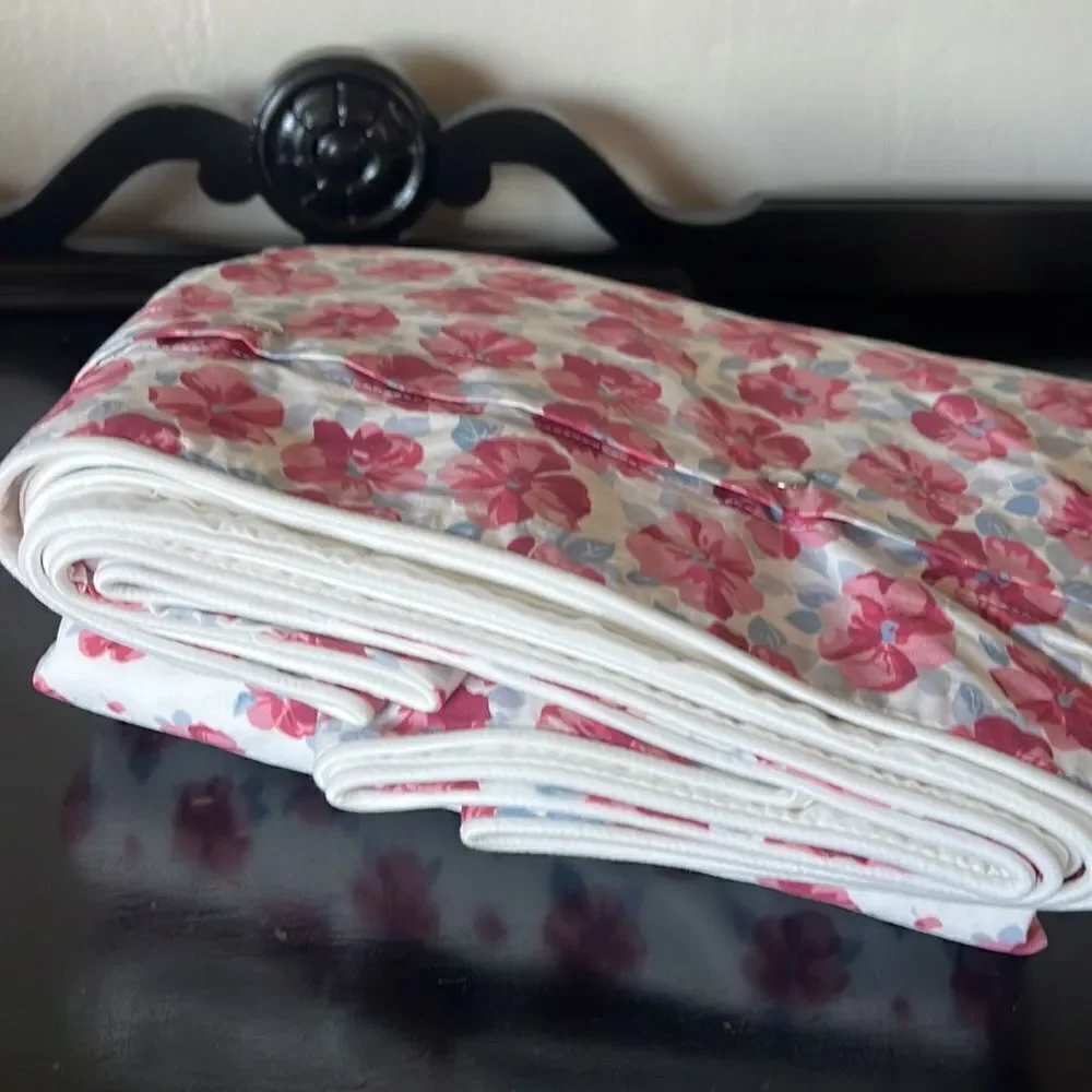 Pottery Barn Teen Wrangler Scattered Floral Duvet Cover